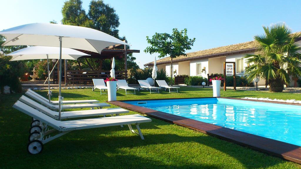 Hotel Oca Giuliva Montenero di Bisaccia Esterno foto