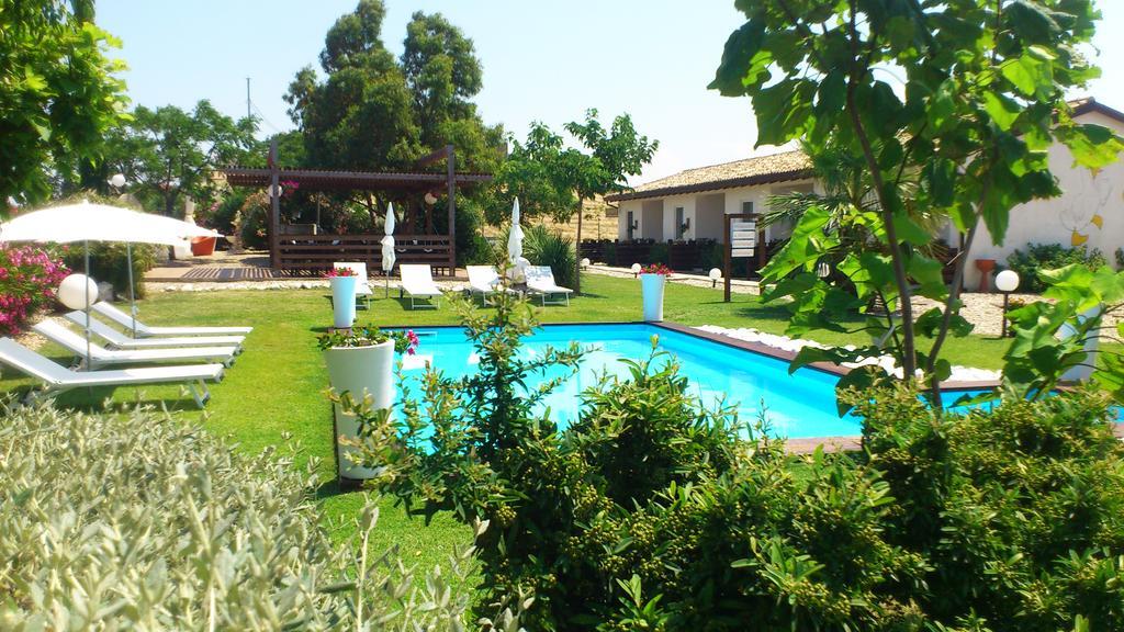 Hotel Oca Giuliva Montenero di Bisaccia Esterno foto